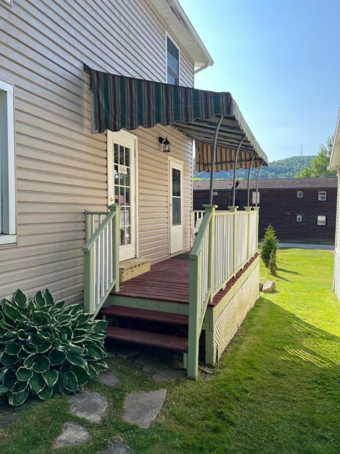 Stay In Ohiopyle In The Middle Of Town By The Gap Trail Extérieur photo